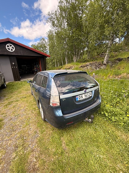 Saab 9-3 4 of 5