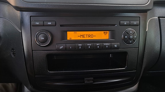 Mercedes-Benz Vito 113 21 of 24