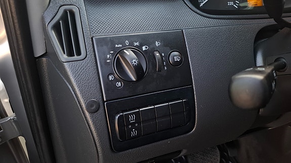 Mercedes-Benz Vito 113 19 of 24
