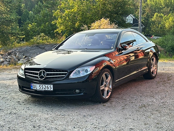 Mercedes-Benz CL500 2 of 5