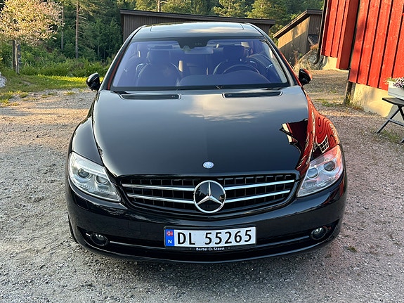 Mercedes-Benz CL500 3 of 5