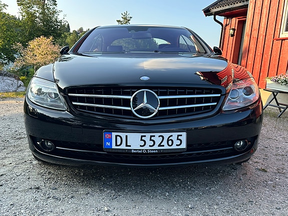Mercedes-Benz CL500 4 of 5