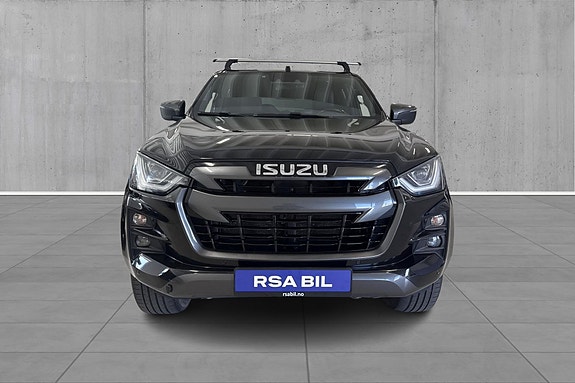 Isuzu D-max 2 of 5