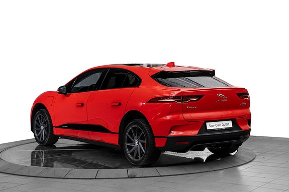 Jaguar I-PACE 3 of 5