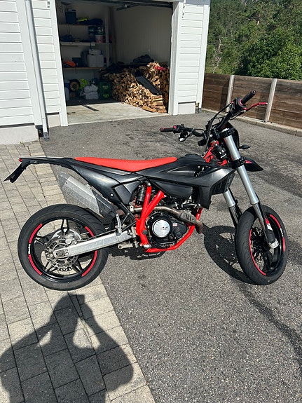 Beta RR 125 SM 4 of 5