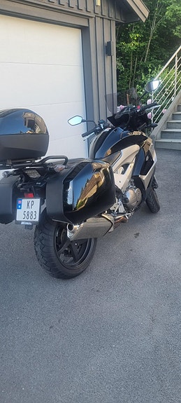 Honda VFR 800 X Crossrunner 7 of 11