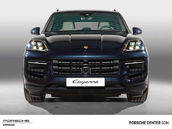 Porsche Cayenne 7 of 30
