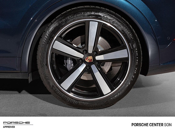 Porsche Cayenne 20 of 30