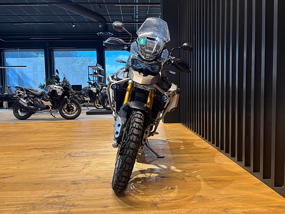 Triumph Tiger 900 Rally Pro 7 of 7