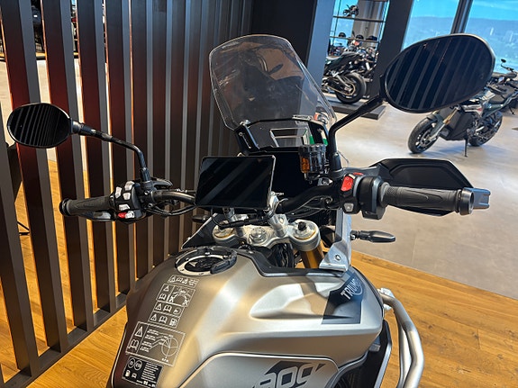 Triumph Tiger 900 Rally Pro 5 of 5