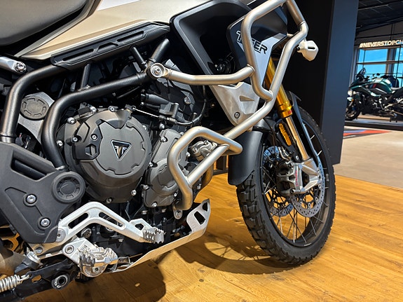 Triumph Tiger 900 Rally Pro 4 of 5