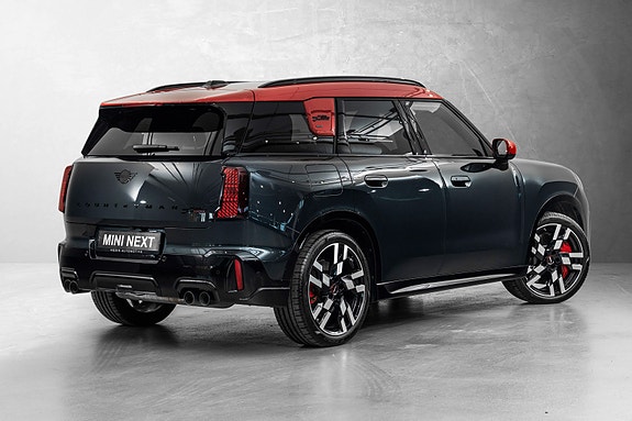 MINI John Cooper Works 3 of 5
