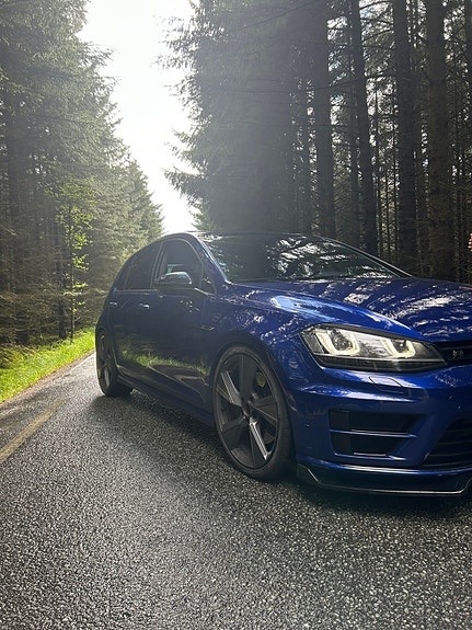 Volkswagen Golf VII 3 of 5