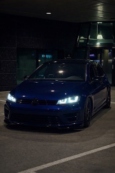 Volkswagen Golf VII 10 of 28