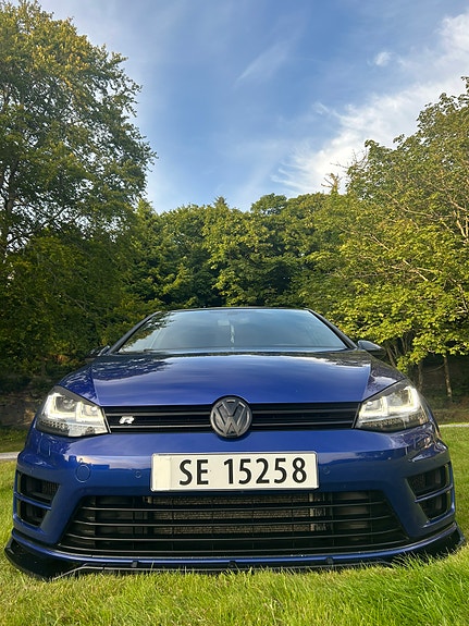 Volkswagen Golf VII 6 of 28