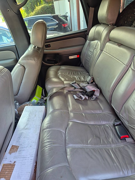 Chevrolet Tahoe 5 of 5