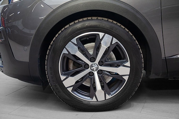 Peugeot 3008 5 of 5