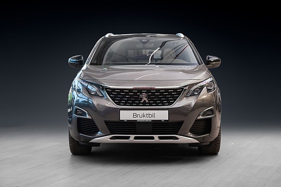 Peugeot 3008 2 of 5