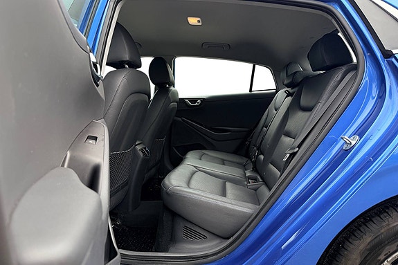 Hyundai IONIQ 14 of 30