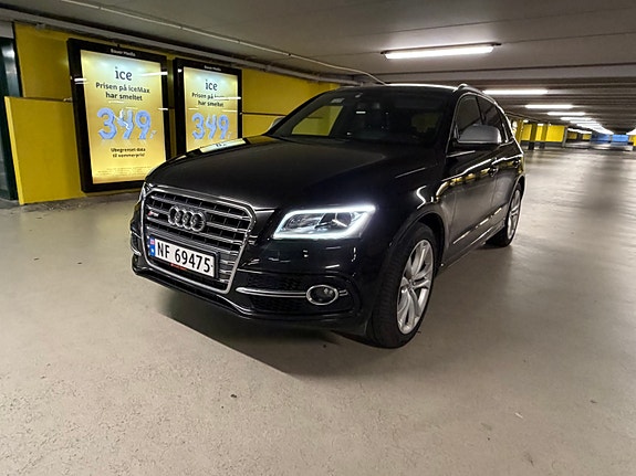 Audi SQ5 2 of 30
