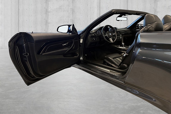 BMW M4 5 of 5