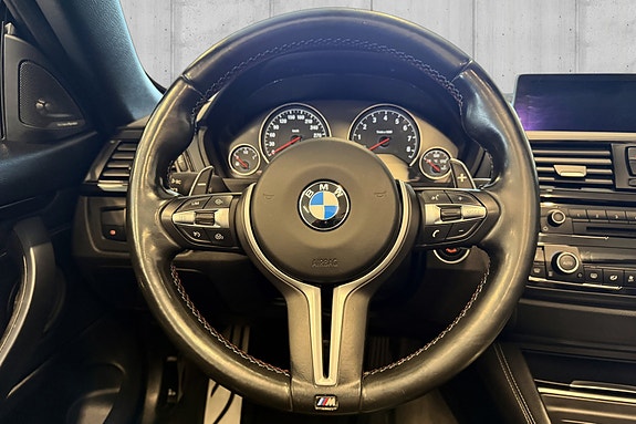 BMW M4 17 of 30