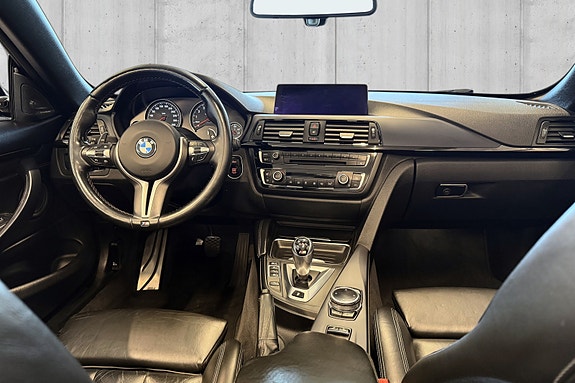 BMW M4 15 of 30