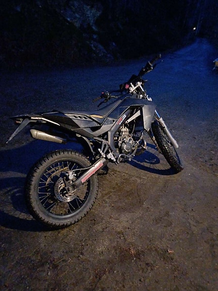 Aprilia SX 50 4 of 5