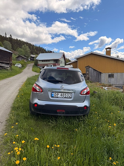 Nissan Qashqai+2 2 of 5