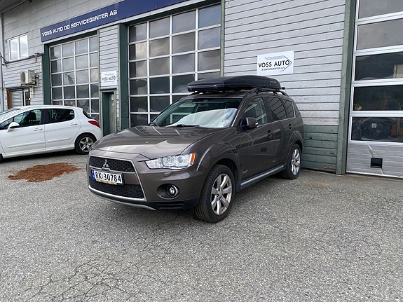 Mitsubishi Outlander 4 of 12