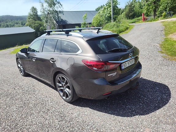 Mazda 6 3 of 5