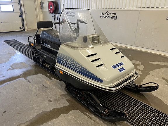 Ski-doo Nordic 600, El.start + Snor. Gir høy-lav-revers. 60cm bredt belte, Pen Veteran 3 of 5