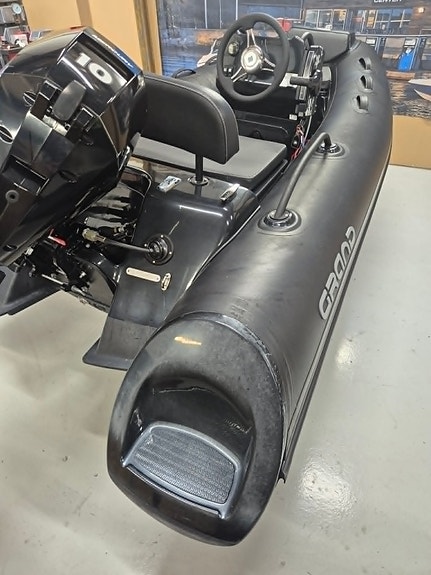 Grand 340 Golden Line RIB 3 of 5