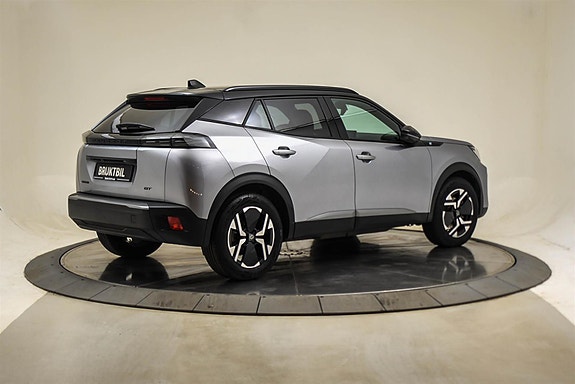 Peugeot e-2008 5 of 24