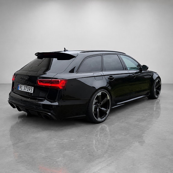 Audi RS6 3 of 19