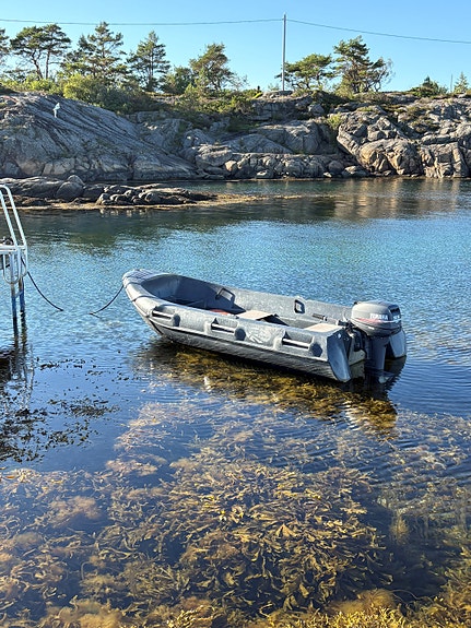 River 350 med 9,9 Yamaha totakter 2 of 4