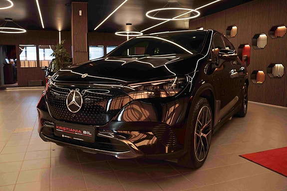 Mercedes-Benz EQE SUV 5 of 5