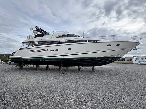 2001 Fairline Squadron 65 fot. «Jolle» siste bilde inkl ved hurtig salg! Ring! 5 of 30