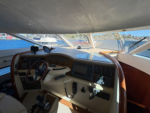 2001 Fairline Squadron 65 fot. «Jolle» siste bilde inkl ved hurtig salg! Ring! 17 of 30