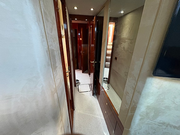 2001 Fairline Squadron 65 fot. «Jolle» siste bilde inkl ved hurtig salg! Ring! 29 of 30