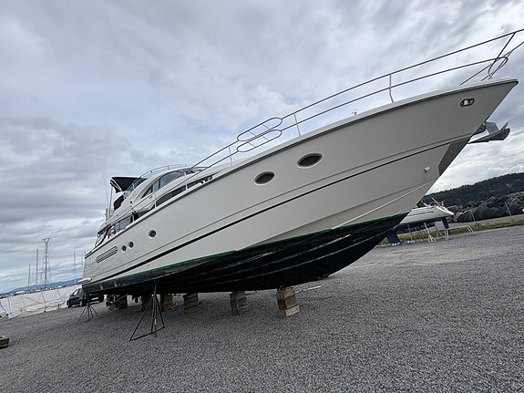 2001 Fairline Squadron 65 fot. «Jolle» siste bilde inkl ved hurtig salg! Ring! 7 of 30