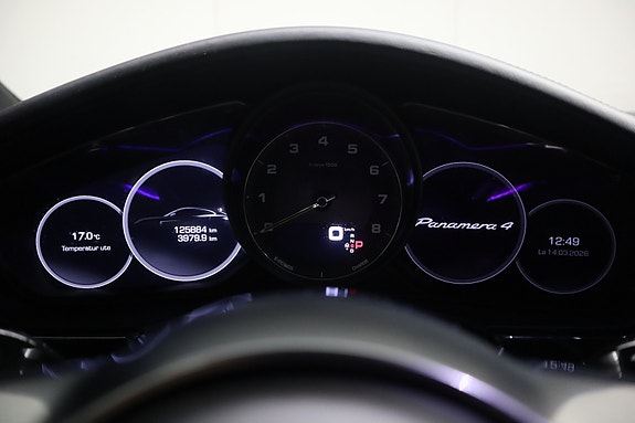 Porsche Panamera 19 of 30