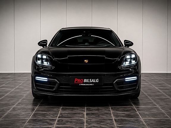 Porsche Panamera 7 of 30