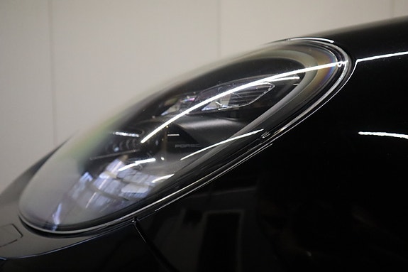 Porsche Panamera 9 of 30