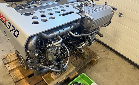 Yanmar 6LPA DMAX 370hp 3 of 5