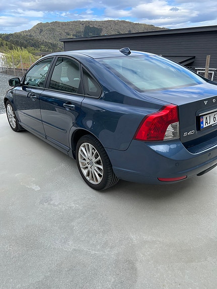 Volvo S40 7 of 18