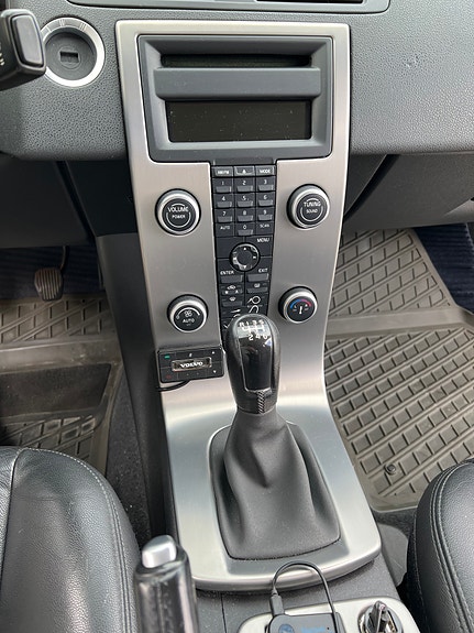 Volvo S40 11 of 18