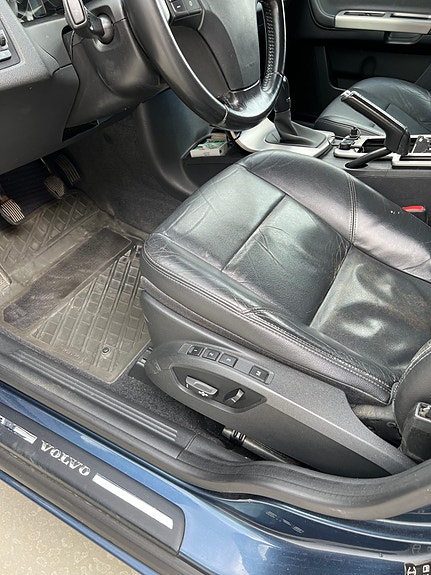 Volvo S40 9 of 18