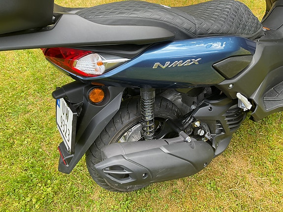 Yamaha NMax 125 3 of 5