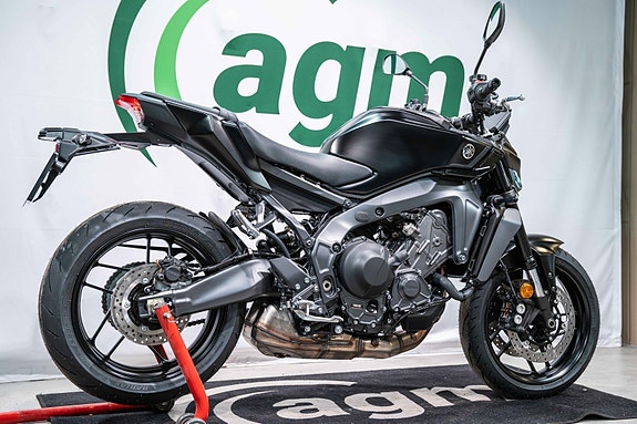 Yamaha MT09 - Fra kun 3200,- mnd / 7 år! Vanvittig moment og lyd fra The Dark Side of Japan! 7 of 12